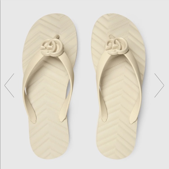 Gucci Shoes - Gucci chevron thong sandal